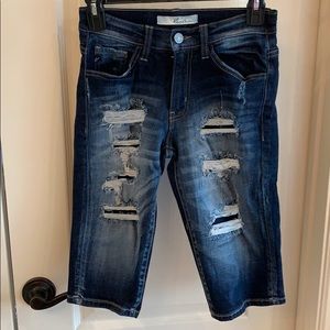 Like new kancan Bermuda shorts